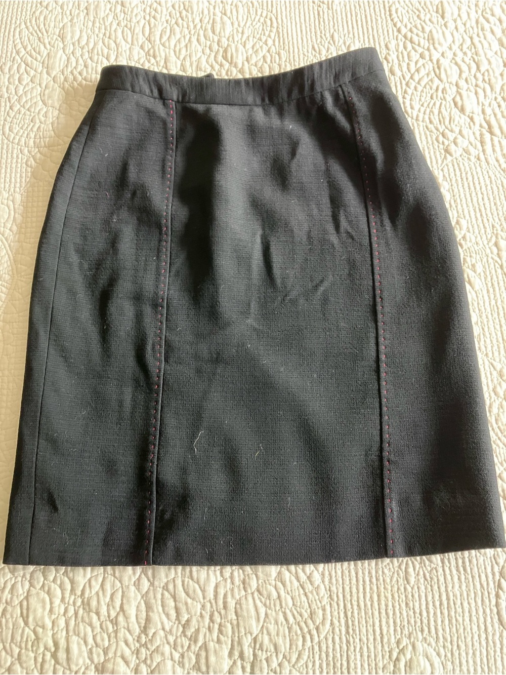 VTG EUC Balmain black wool  Pencil Skirt with red stitching